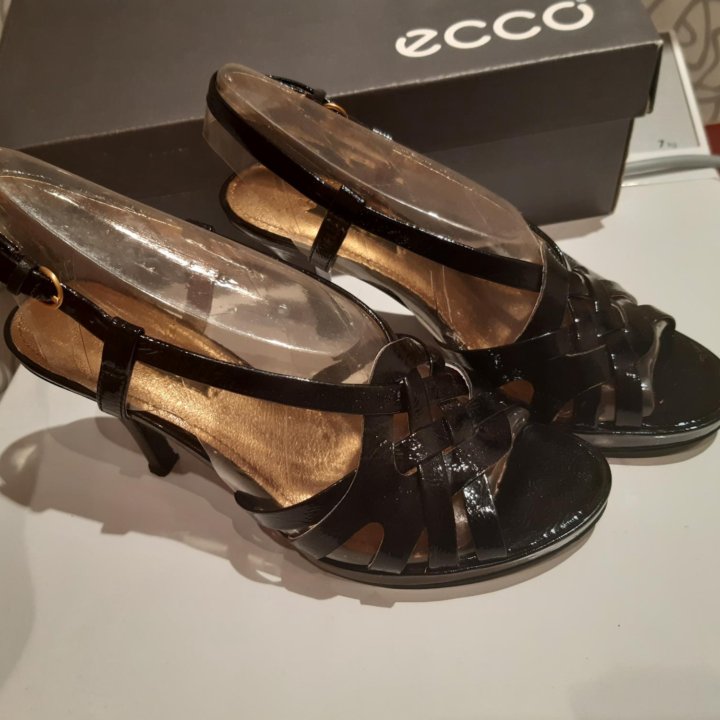Ecco босоножки