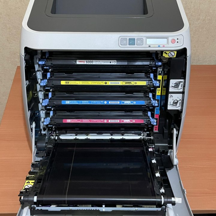 HP COLOR LaserJet 2600n