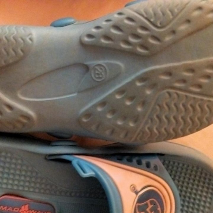 Резиновые тапки