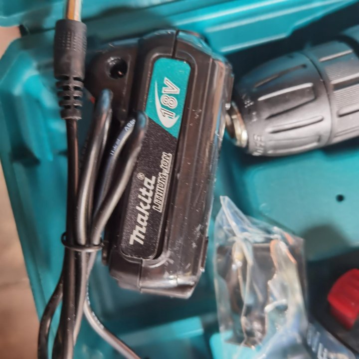 Шуруповерт на 18v