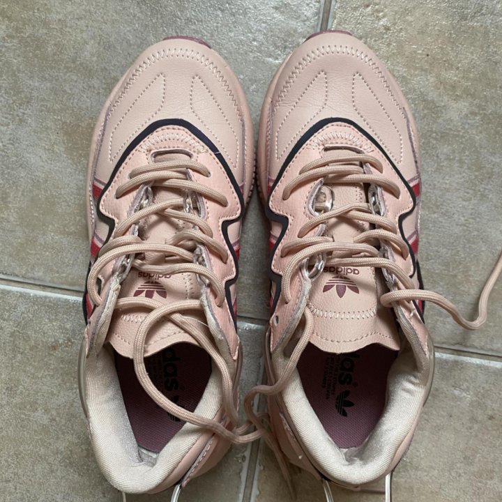 Кроссовки Адидас ozv