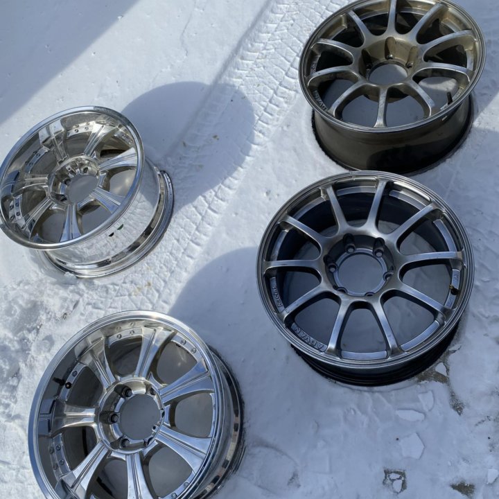 Диски 18x8 6х139,7 ет 20 бу