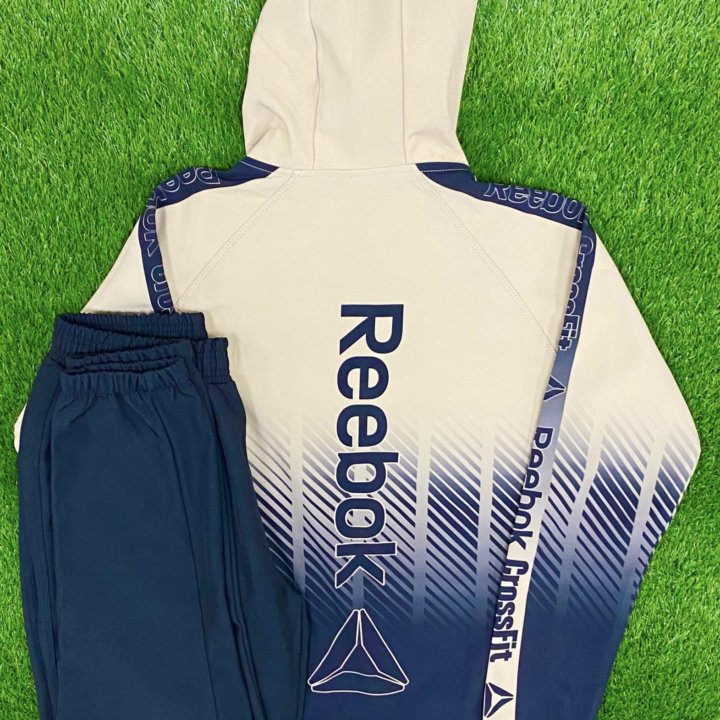 Reebok Спортивный Костюм