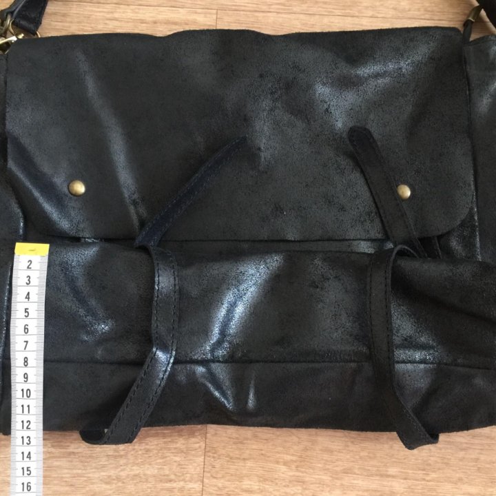 Сумка кожаная