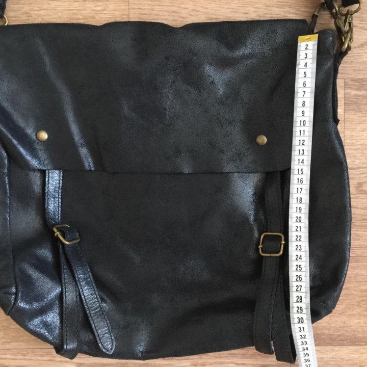 Сумка кожаная