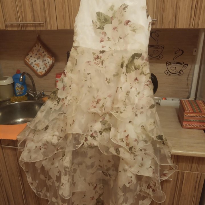 Шикарное платье