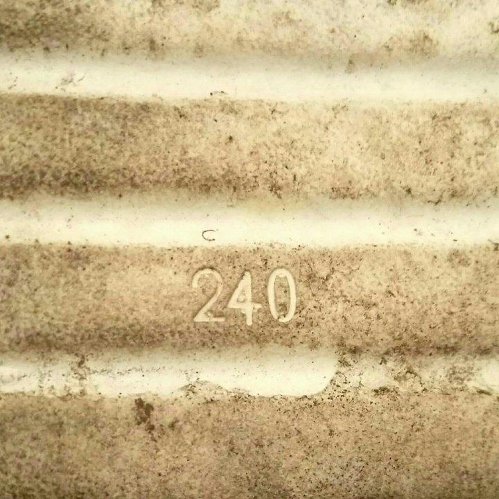 Кеды на платформе.