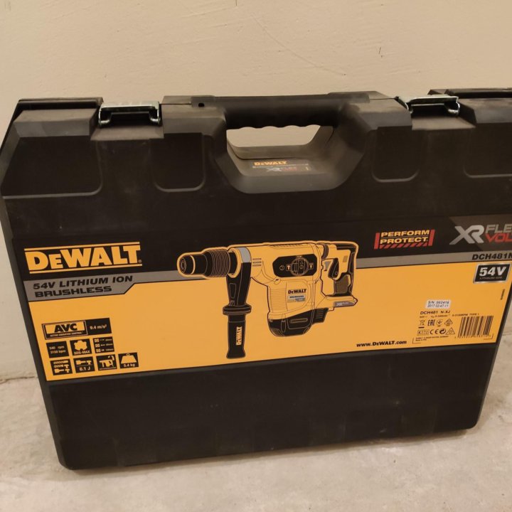 Аккумуляторный перфоратор SDS-max DEWALT DCH481N