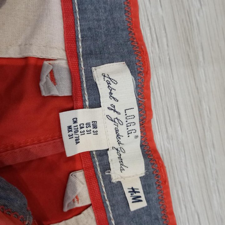 ????Мужские 46 Шорты H and M красные оранж