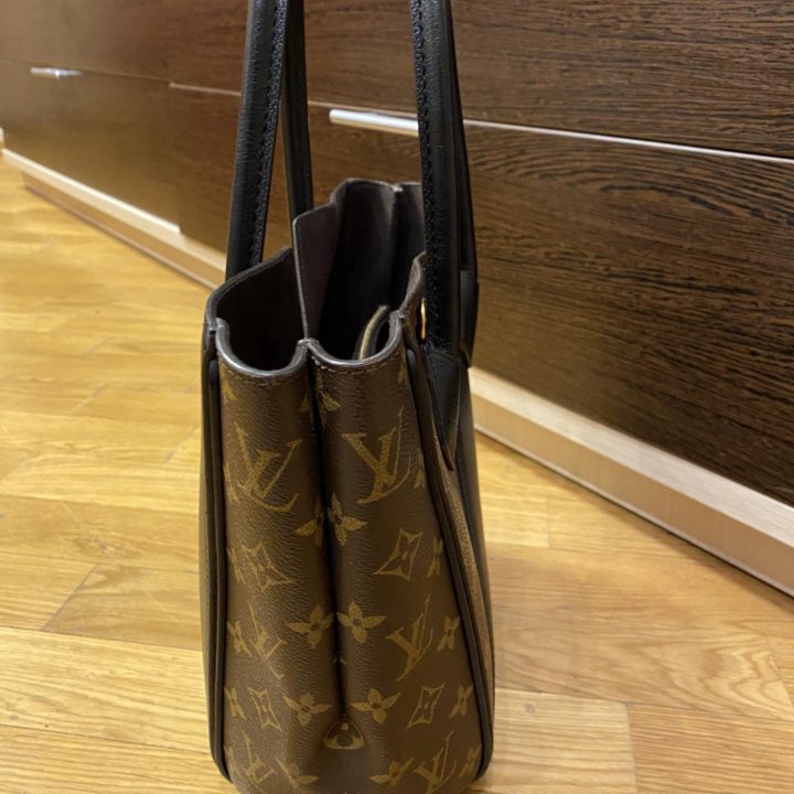 Сумка Louis Vuitton оригинал