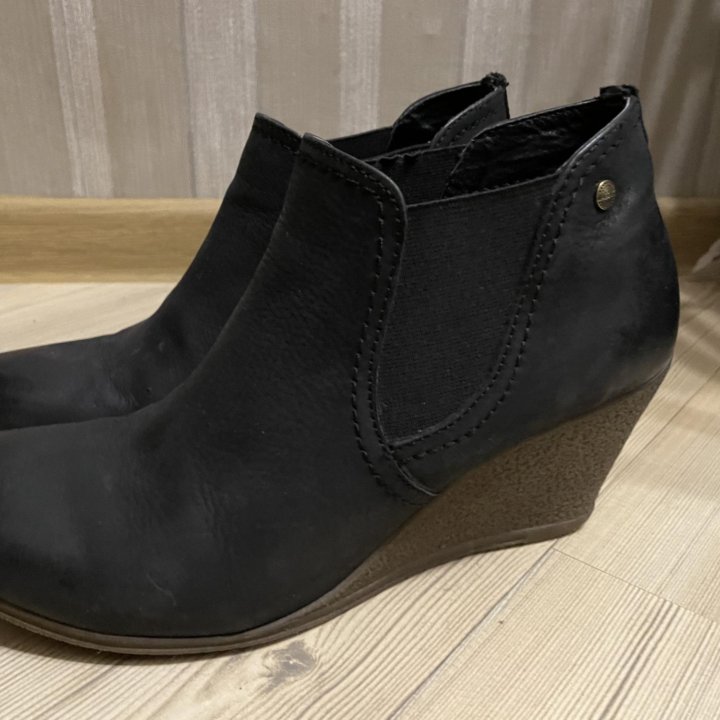 Полуботинки 38 размера