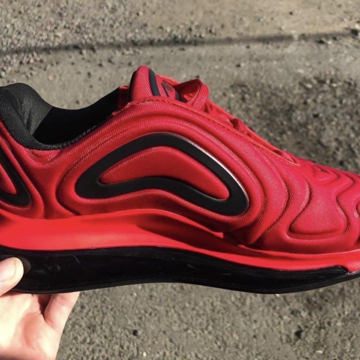 Кроссовки Nike Air Max 720 Новые