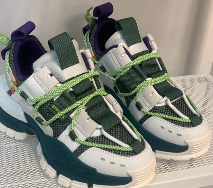 Кроссовки Strobbs