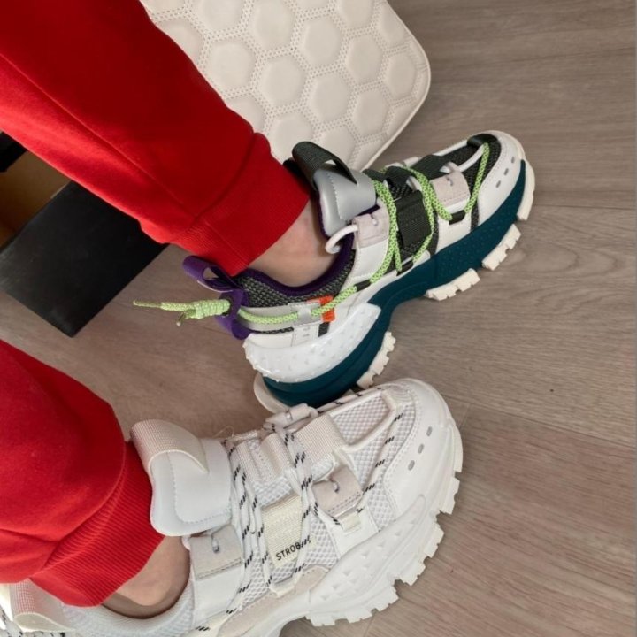 Кроссовки Strobbs