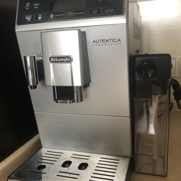 Кофемашина Delonghi Autentica Capuchino