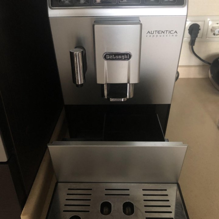 Кофемашина Delonghi Autentica Capuchino