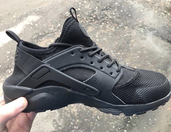 Кроссовки Nike Air huarache Новые