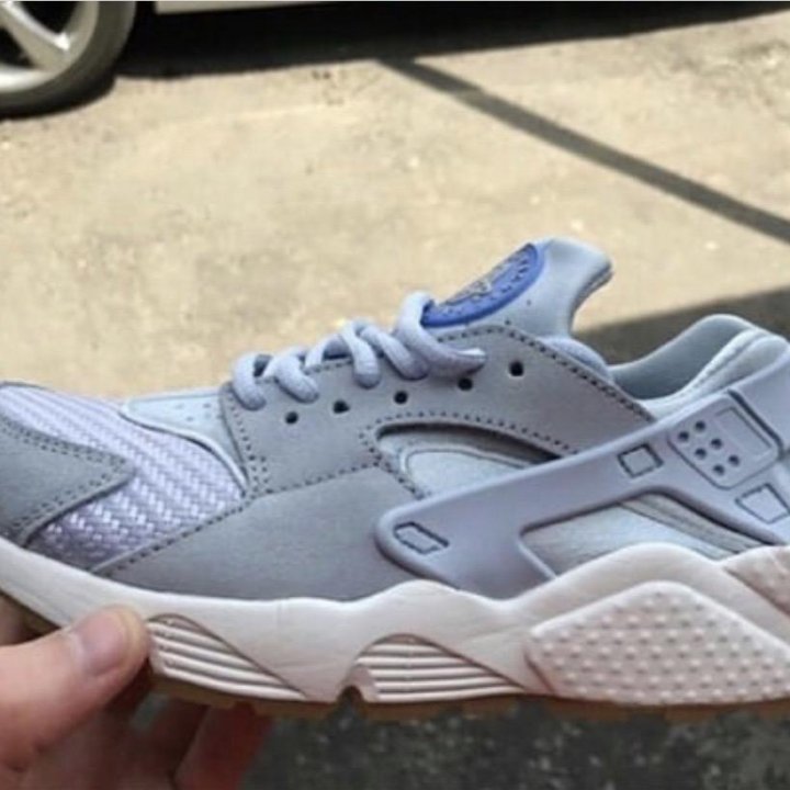 Кроссовки Nike Air huarache Новые