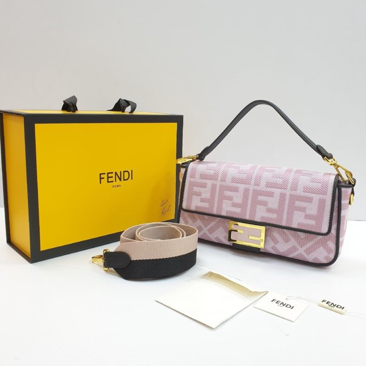 Сумка тканевая Fendi