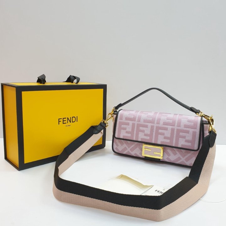 Сумка тканевая Fendi