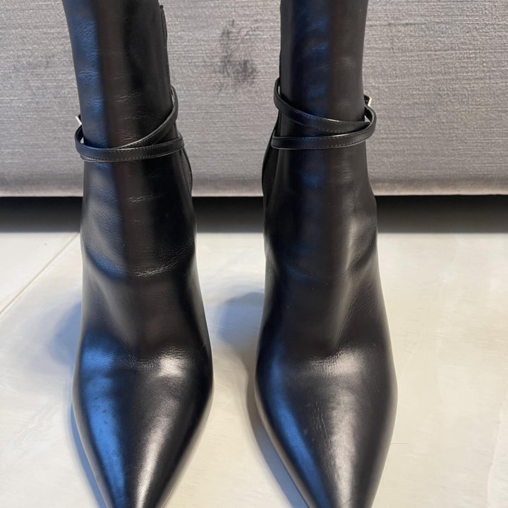 Ботильоны Prada 38,5