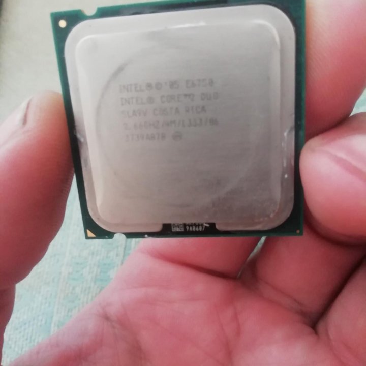 Процессор Intel Core2Duo E6750