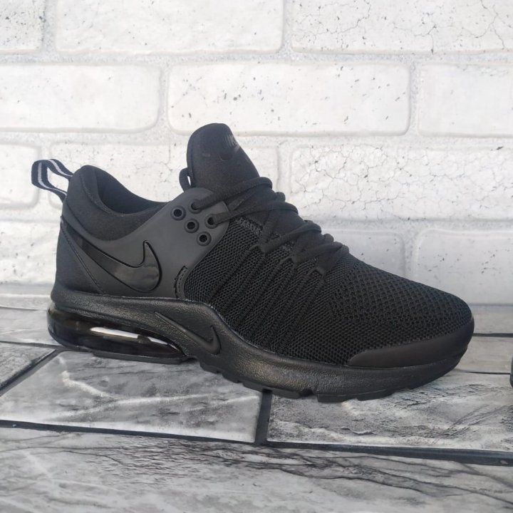 Кроссовки Nike Presto черные р7