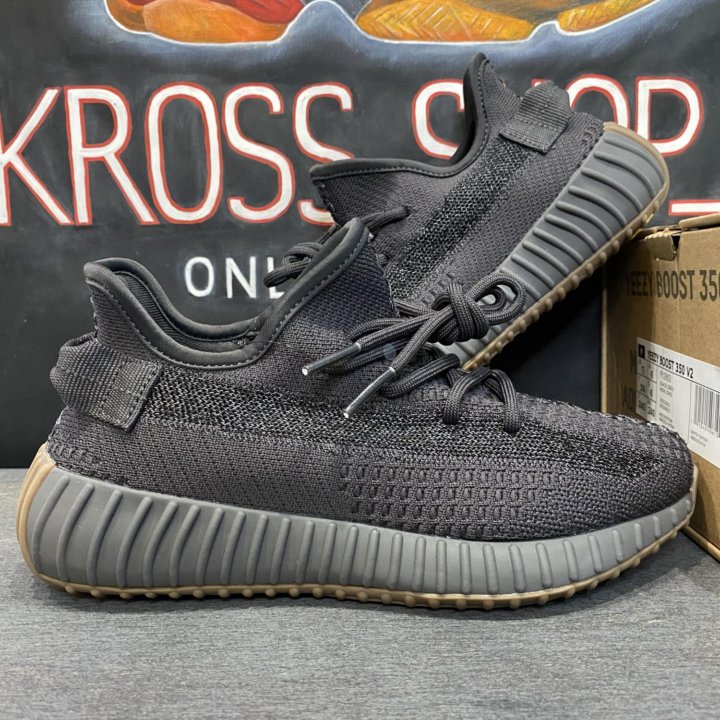 Кроссовки Adidas Yeezy Boost 350