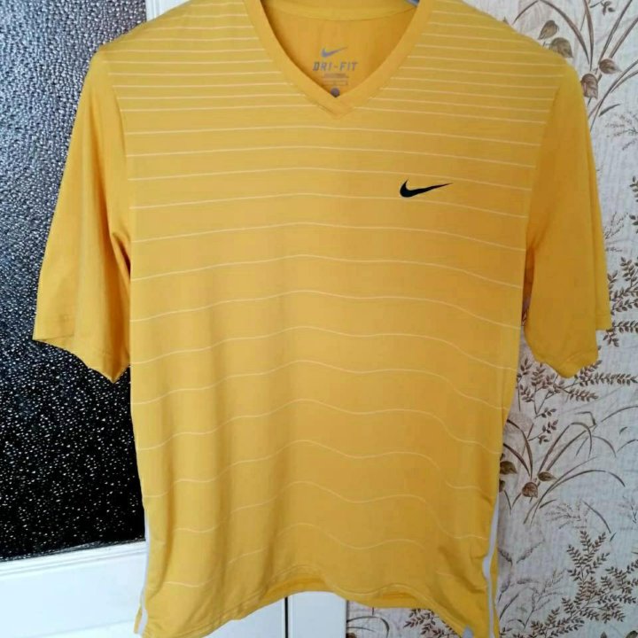 Футболка Nike Dri-Fit из Германии 