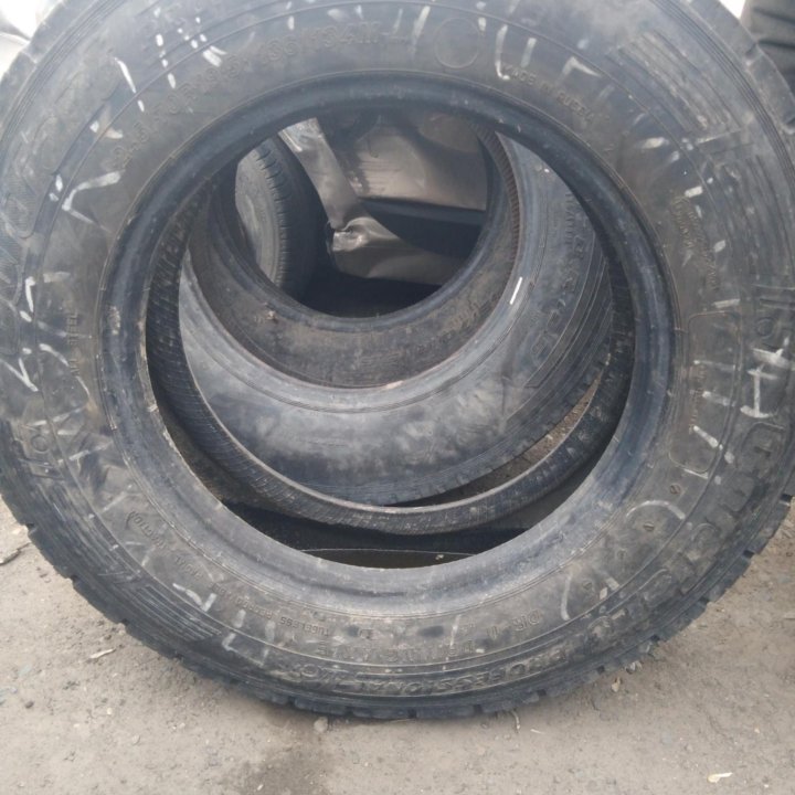 Продам шины б\у КАМА 245-70 R19.5