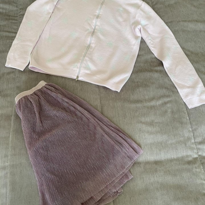 Комплект для девочки 9-12 лет, юбка , 2 свитера