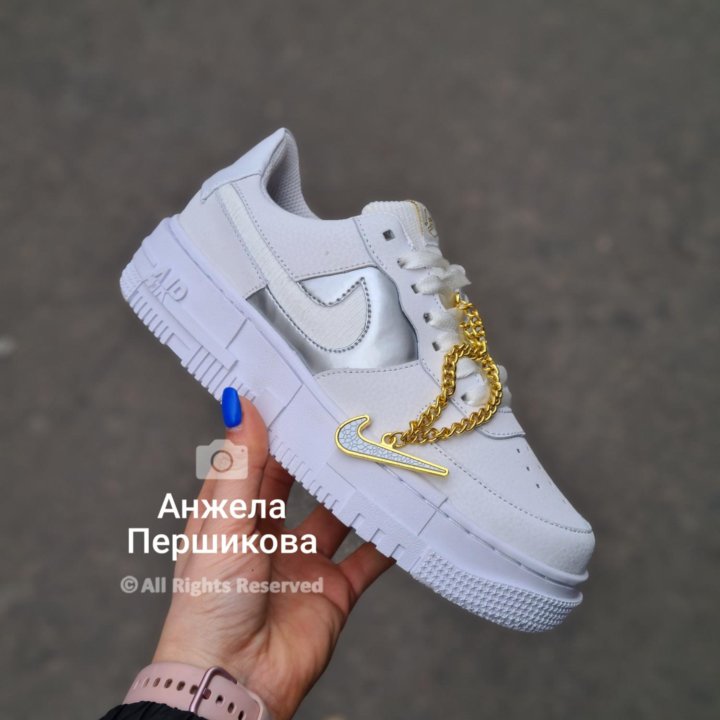 Nike Air Force Pixel