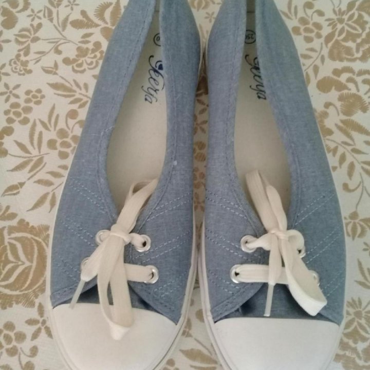 Кеды новые.