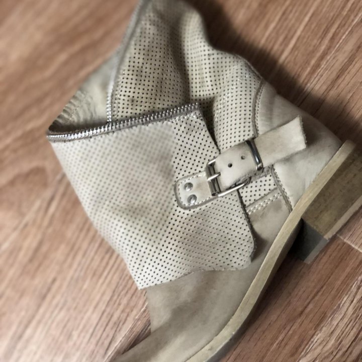 Сапоги кожаные