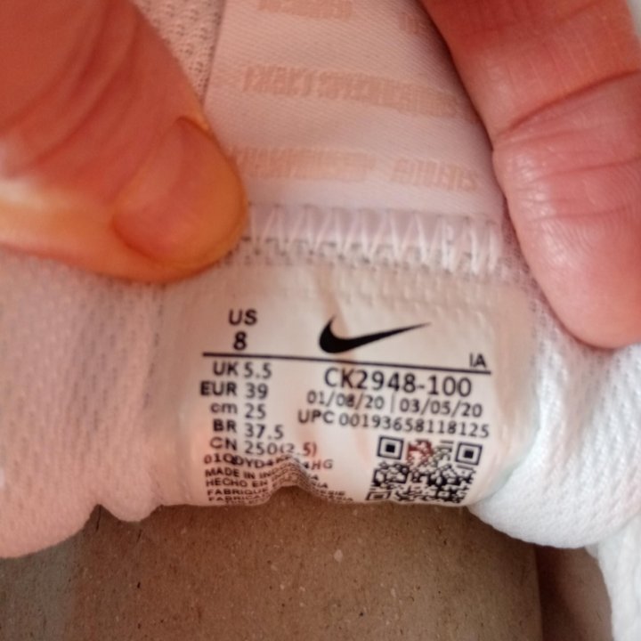 Nike размер 39