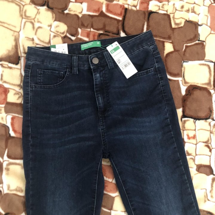 Джинсы benetton skinny Италия