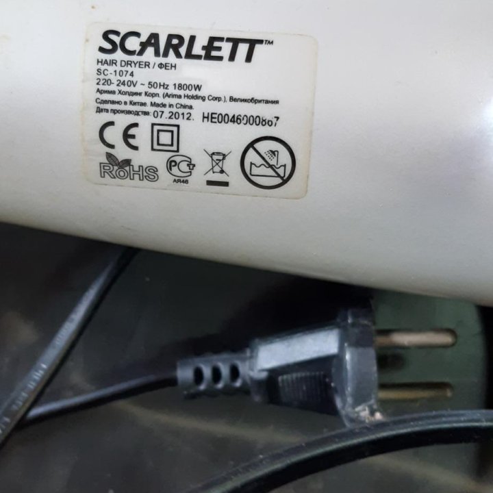 Продам фен скарлет