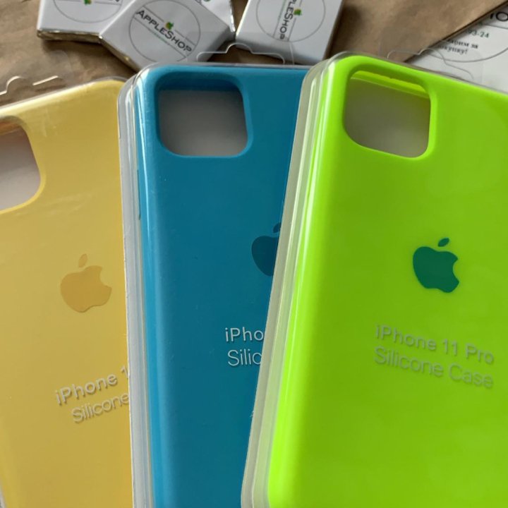 Чехол SILICONE CASE на iPhone