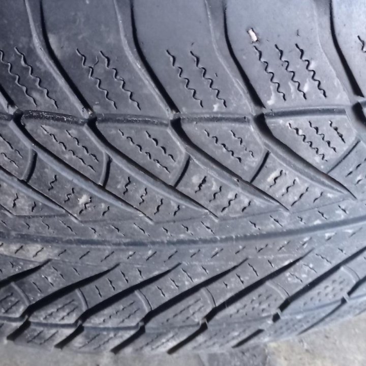 Продам диски с резиной BMW, оригинал, 255/50R19