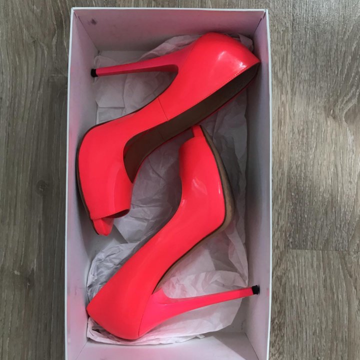 Итальянские туфли Gianmarco Lorenzi, р.35