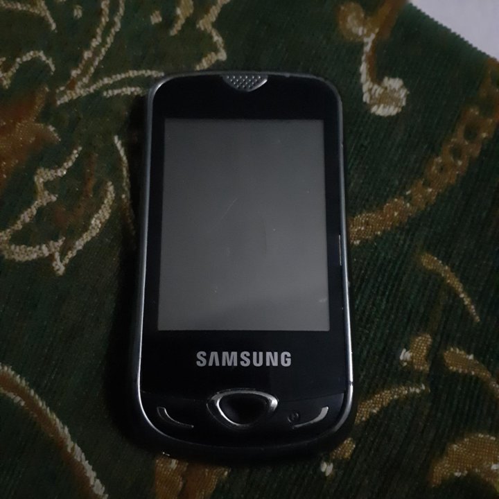 Телефон Samsung S3370