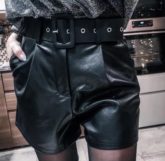 Шорты новые