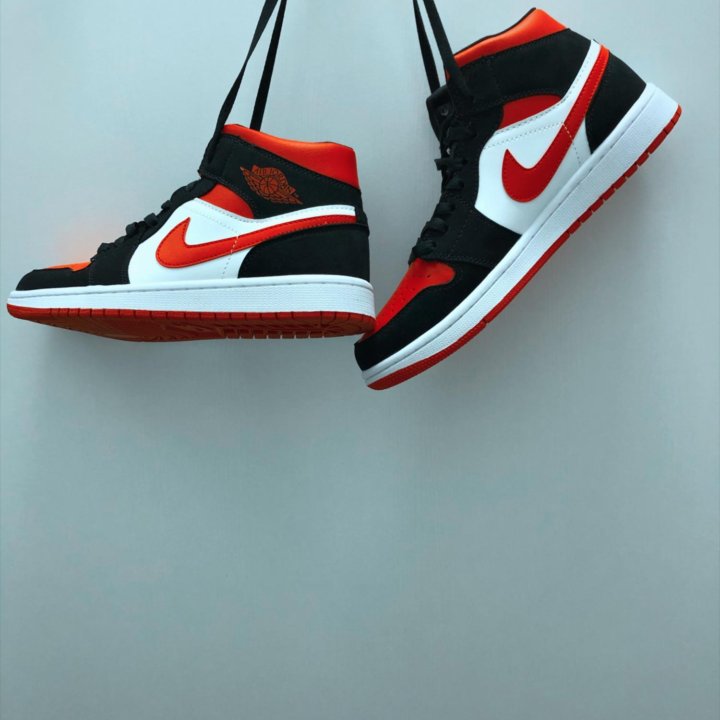  Кроссовки Nike Jordan