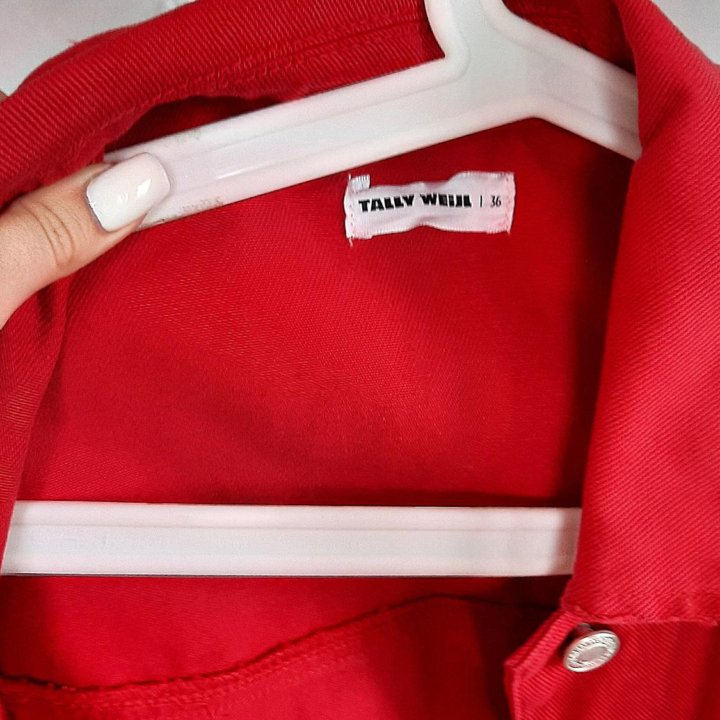 Джинсовая куртка