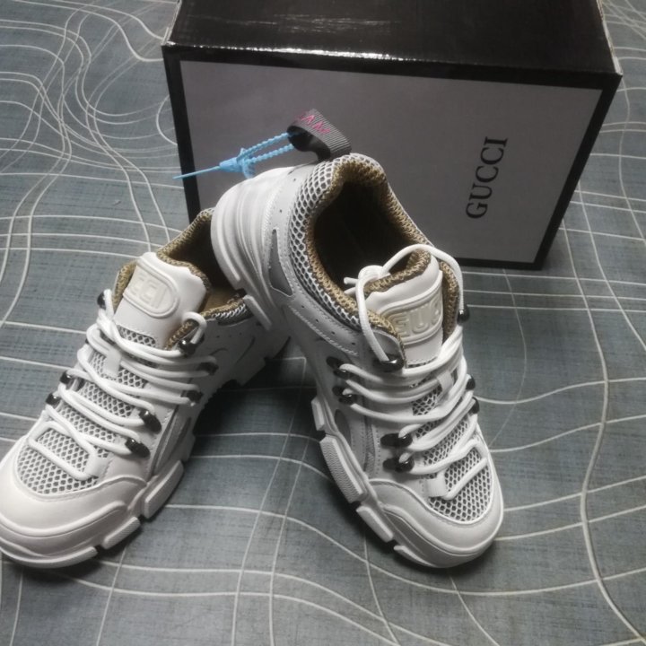 Кроссовки GUCCI