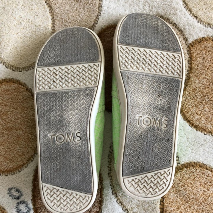 Балетки Toms