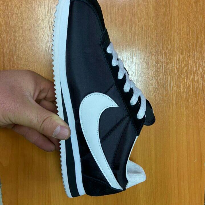 Кроссовки Nike Cortez черные