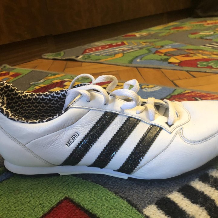 Кроссовки оригинал