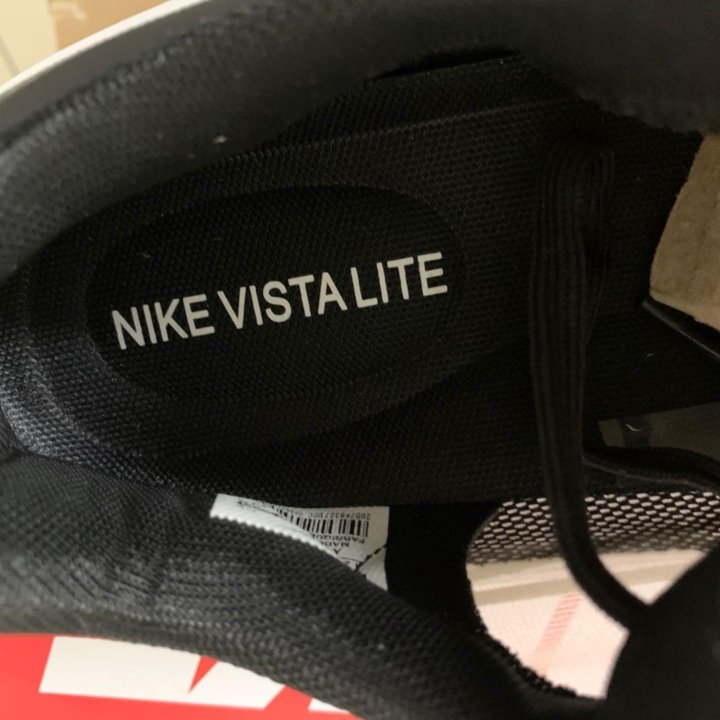 Кроссовки Nike vista lite