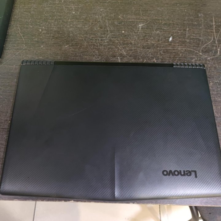 Игровой ноутбук Lenovo legion Y520